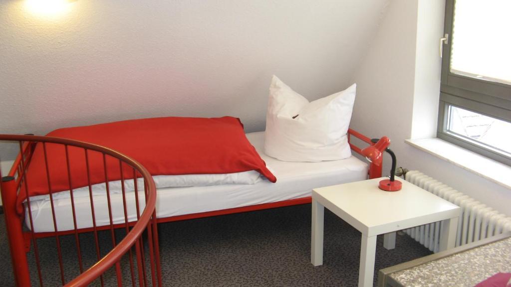 Hotel Am Schlossberg Böblingen Zimmer foto